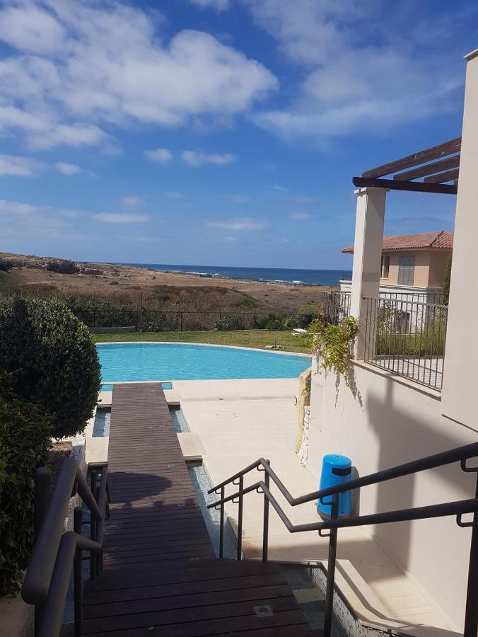 The Lighthouse Paphos Exterior foto